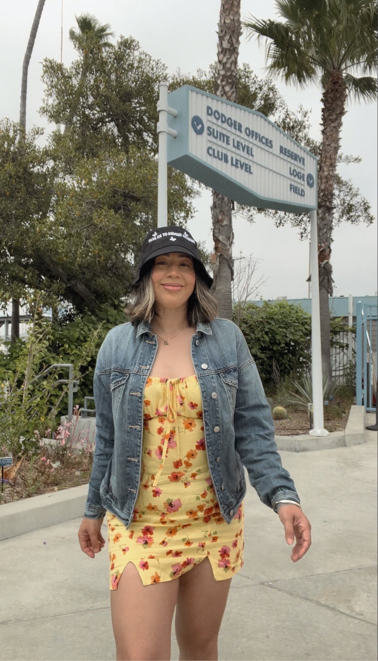 TAKE ME TO DODGER STADIUM BUCKET HAT